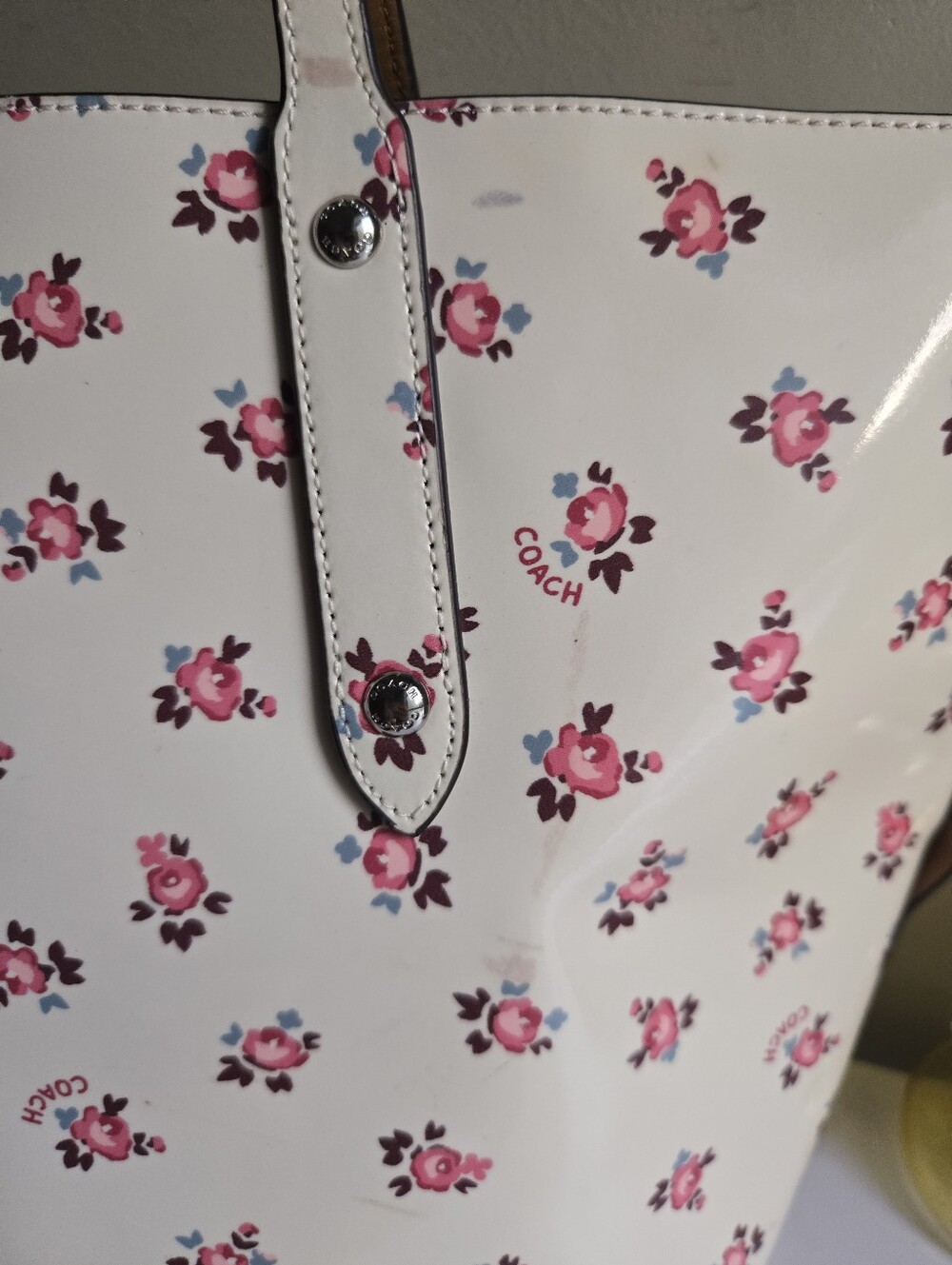 🌸GUC Coach Market Floral Bloom Large Patent Leather Tote Bag🌸 - Picture 5 of 14